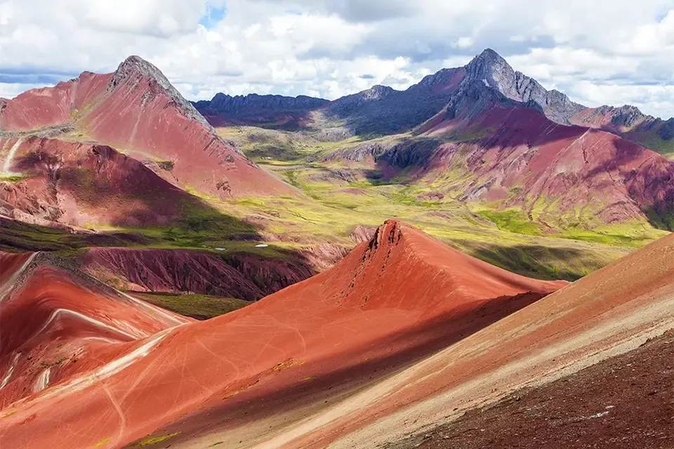Red Valley Peru - Rainbow Mountain Tours | TreXperience