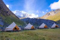 Amanecer a las faldas del nevado en las carpas Salka Glamp | TreXperience