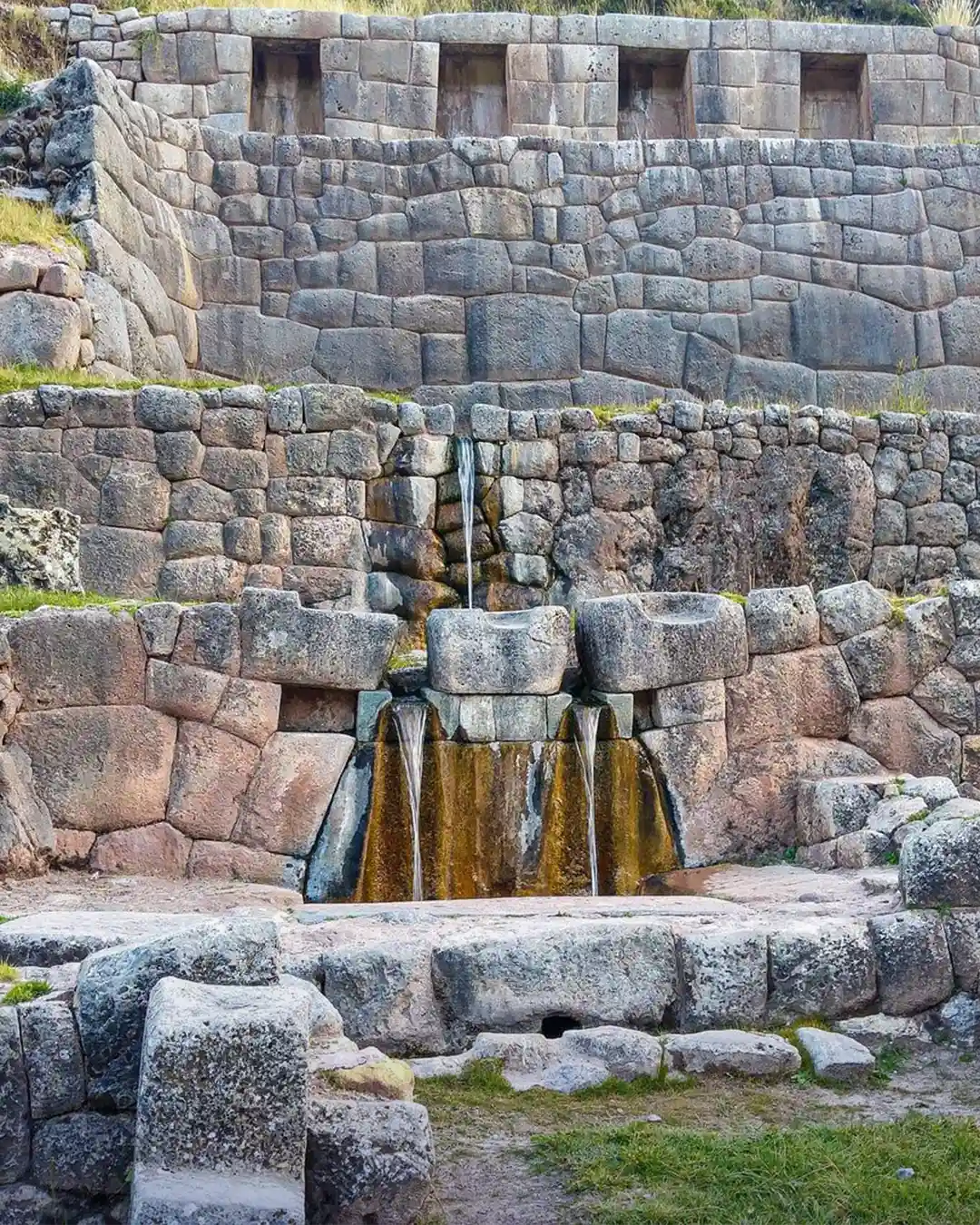 Tambomachay - Lugares que puedes visitar con el Boleto Turístico de Cusco | TreXperience