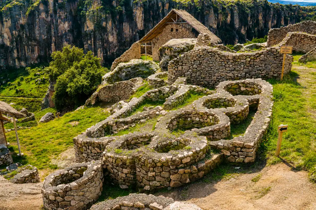 Taqrachullo inca site | TreXperience