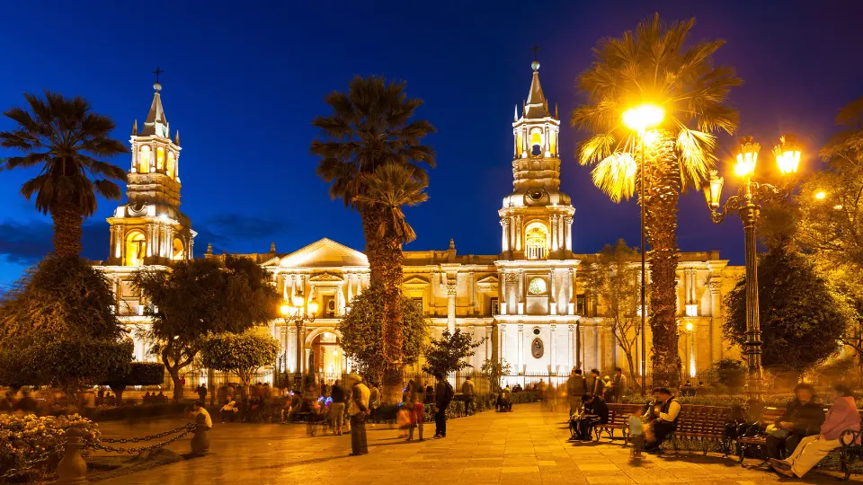 The main square of Arequipa in Peru | TreXperience