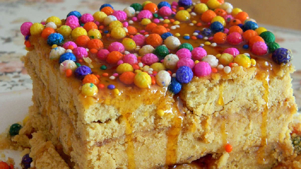 turrón doña pepa - 10 Peruvian Desserts You Need to Try | TreXperience