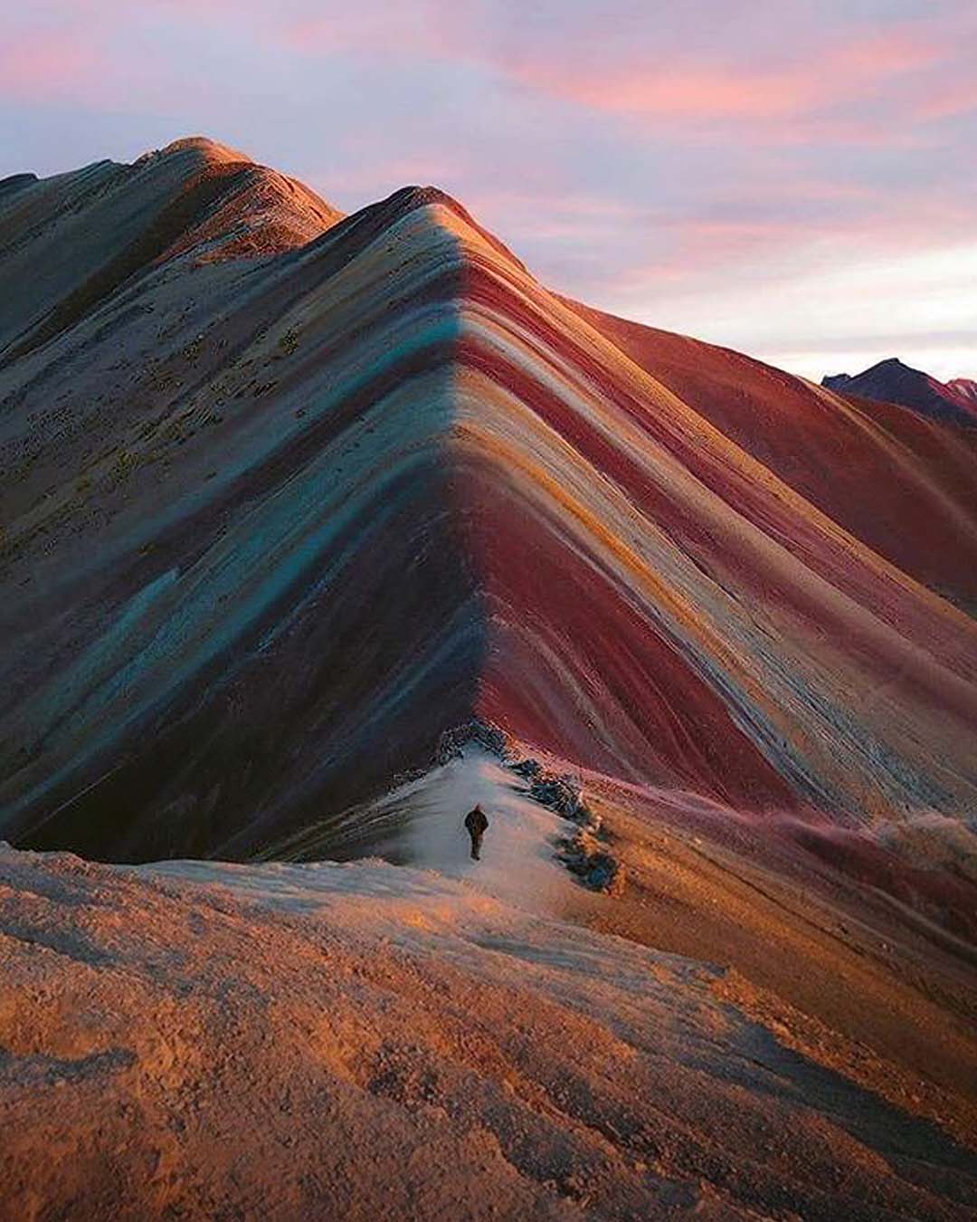 Rainbow Mountain Peru | TreXperience