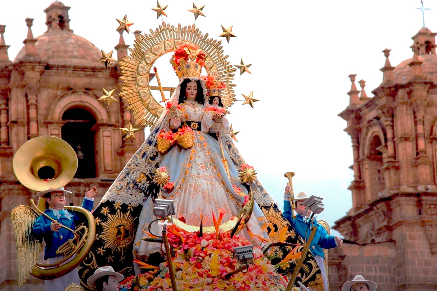 Virgin of Candelaria - 4 Best Destinations to Visit During Carnival in Peru | TreXperience